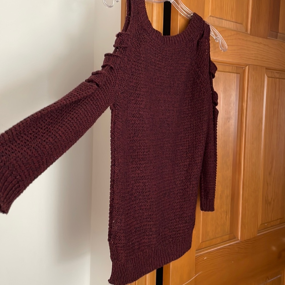 Design lab XS maroon knit sweater shoulderless